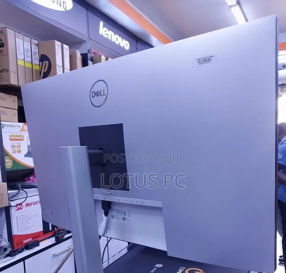 27” Edge to Edge Dell Monitor