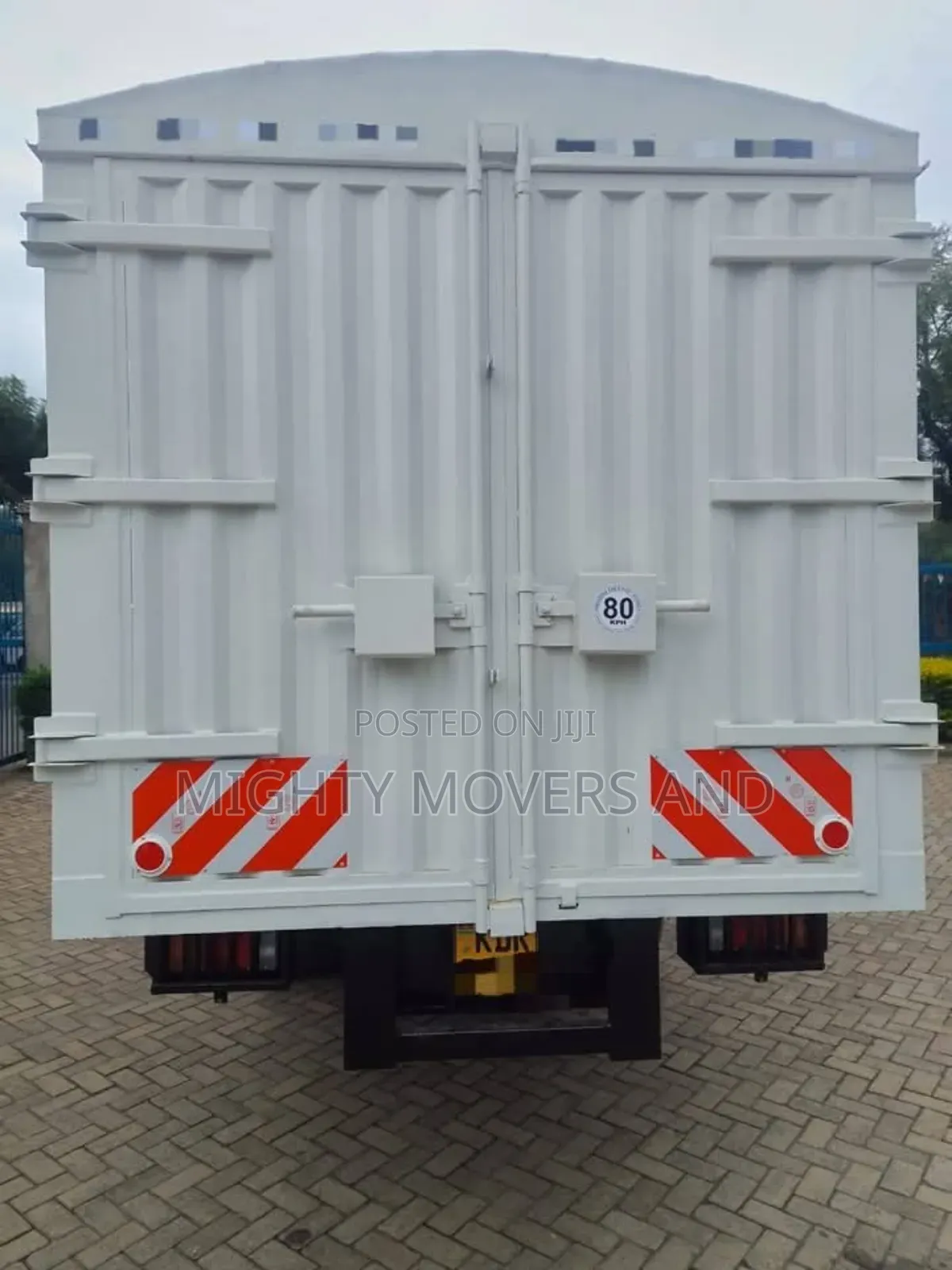 Transit Trailers for Errands and Logistics Services Are Ready