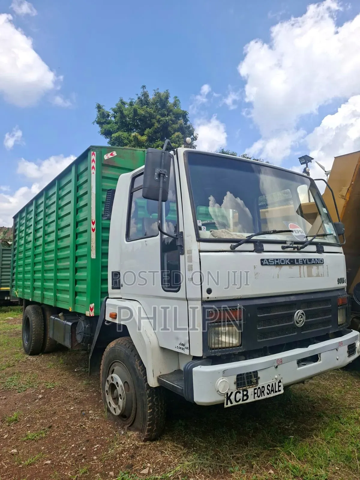 Leyland Ashok 9016 2014 Model