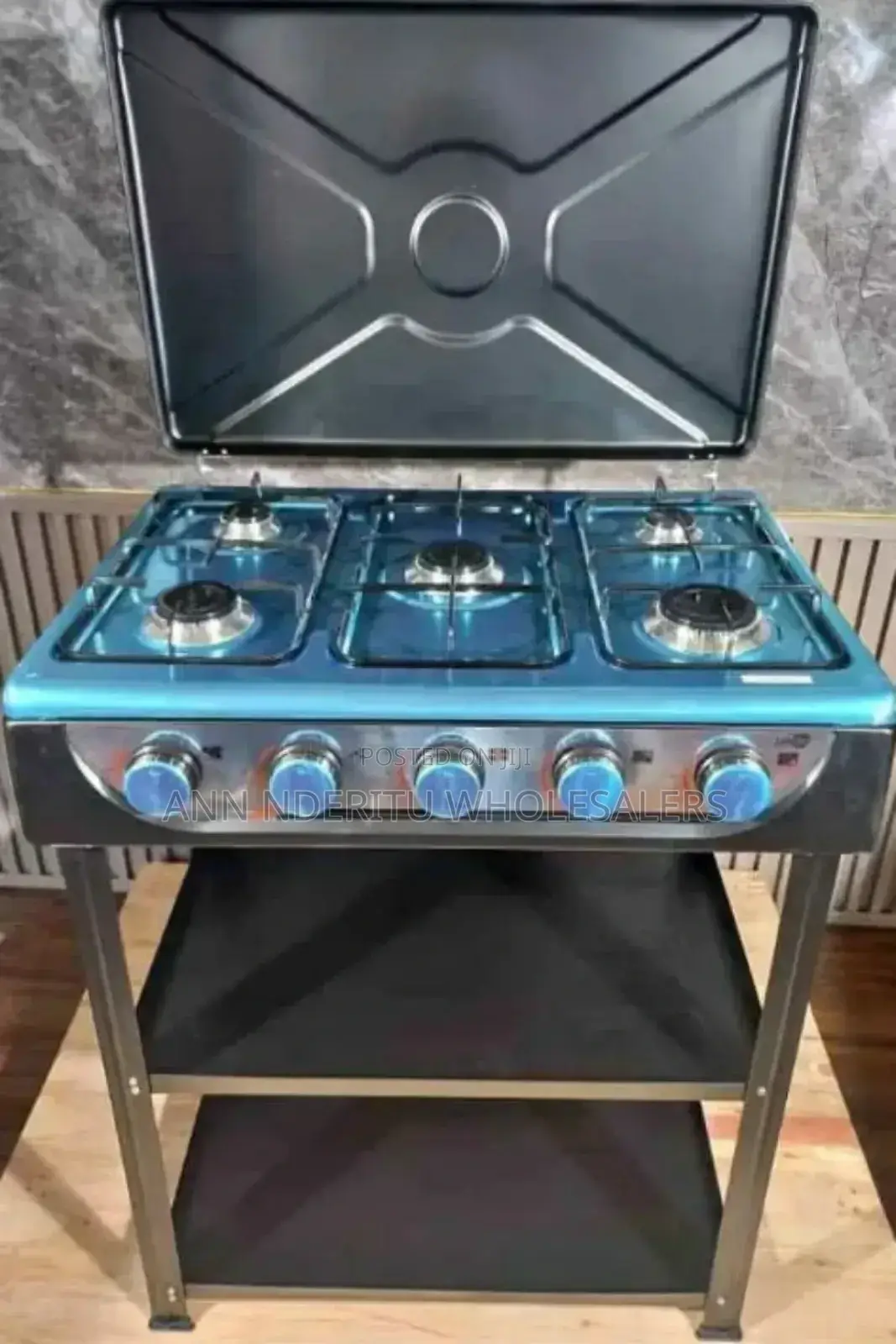 New Starlux 5 Burner With Shelves