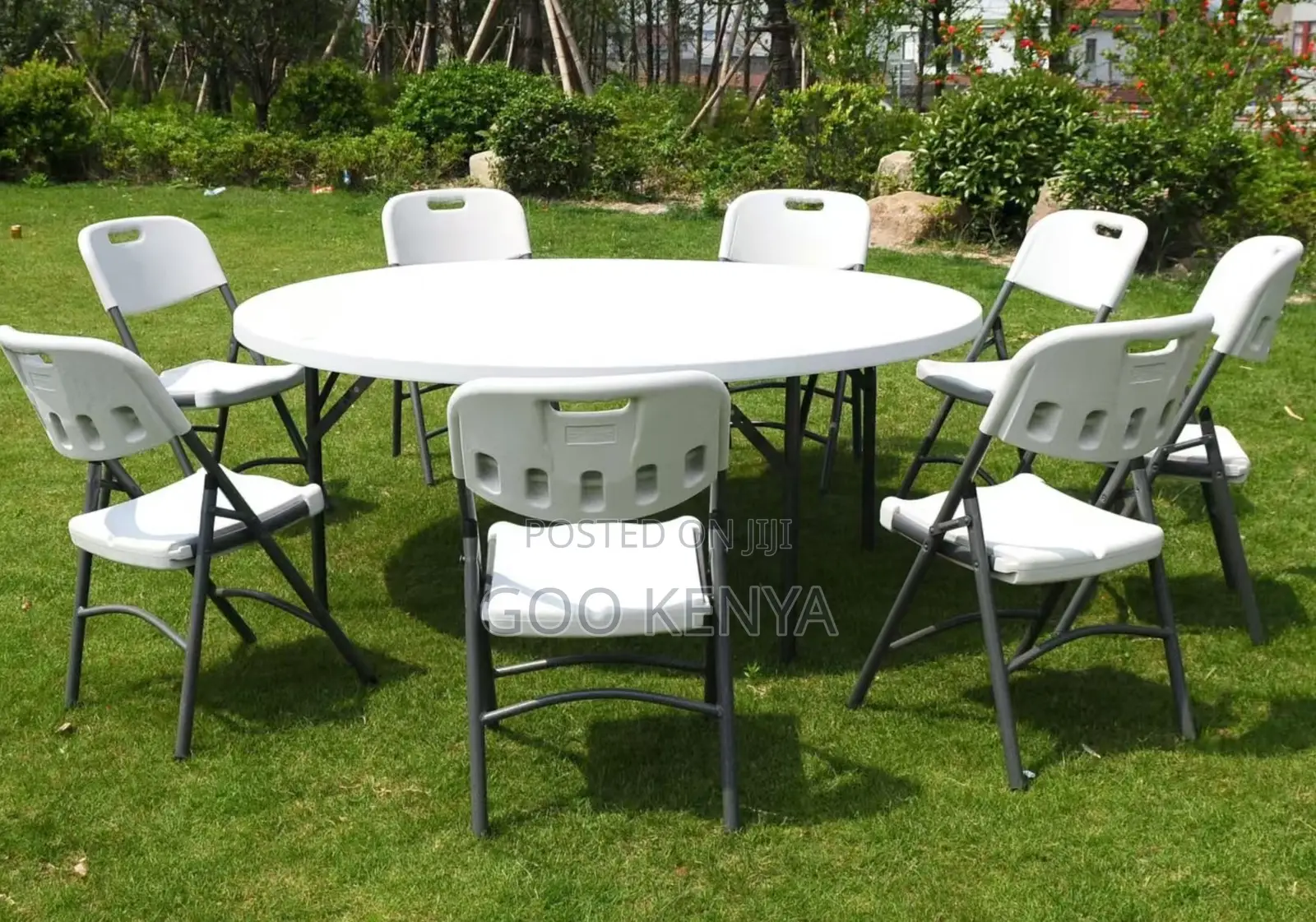 Home Table; Event-Ready 6-Foot Plastic Folding Round Outdoor Table