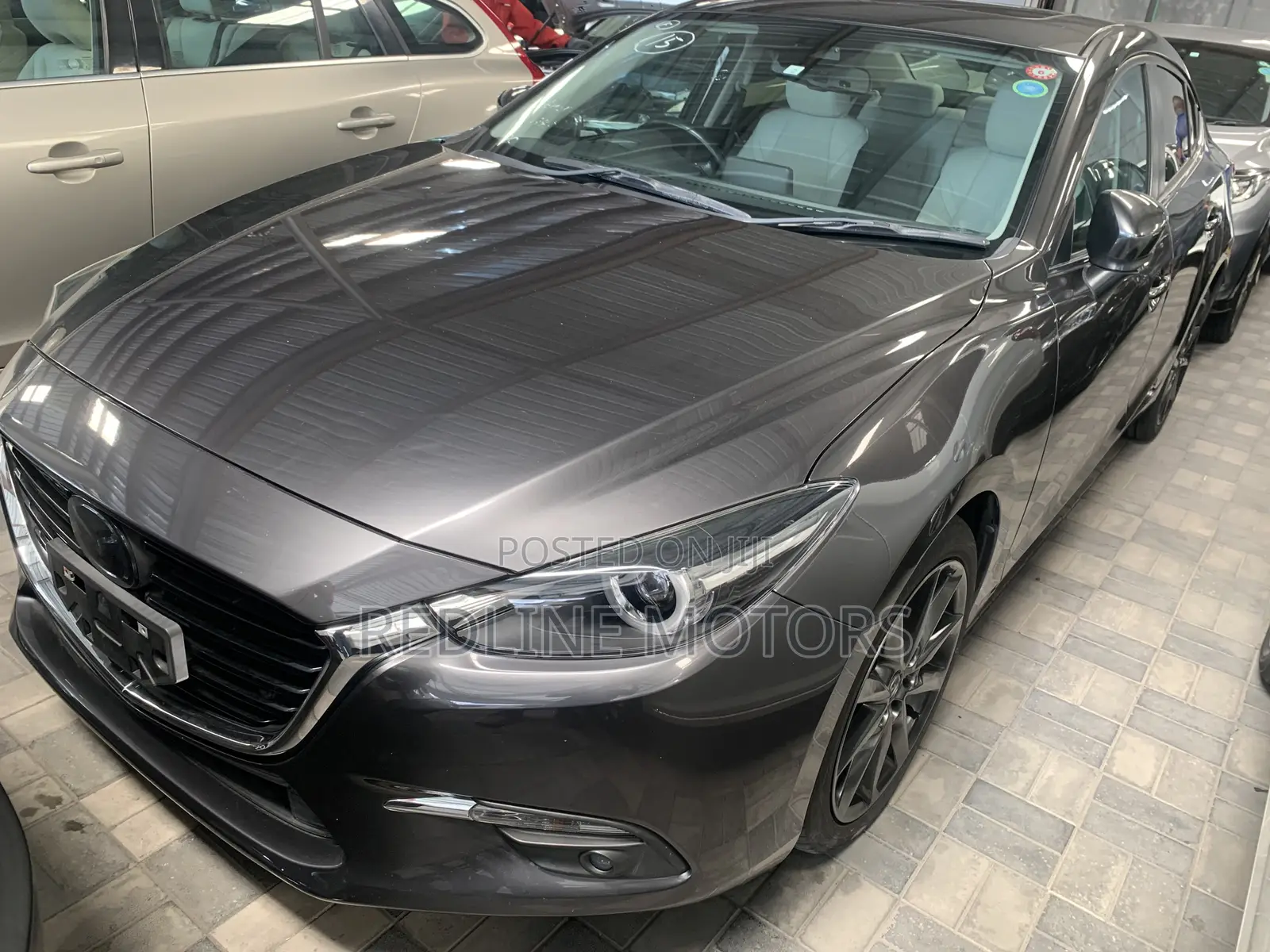 Mazda Axela 2018 Silver
