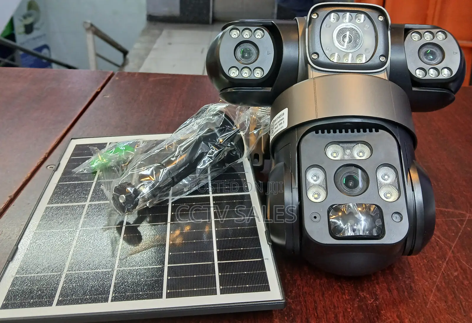 Triple Lens 4g Solar PTZ Camera With Long-Lasting Battery Life