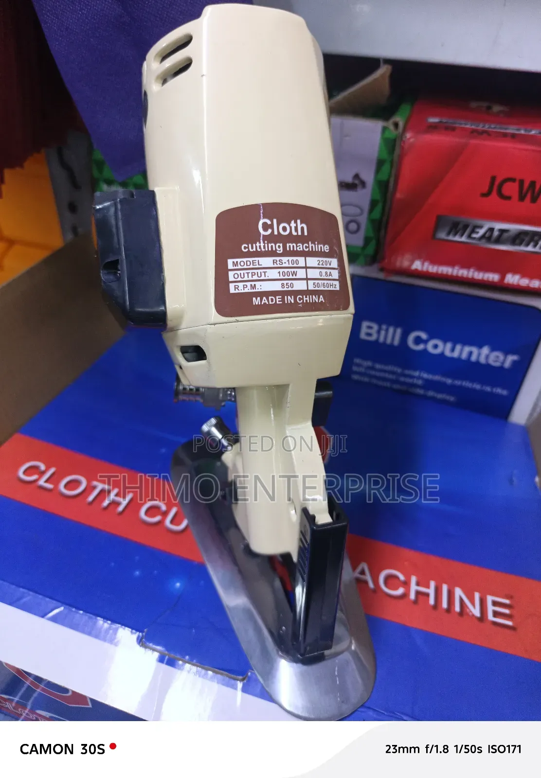 Cloth Cutting Machine