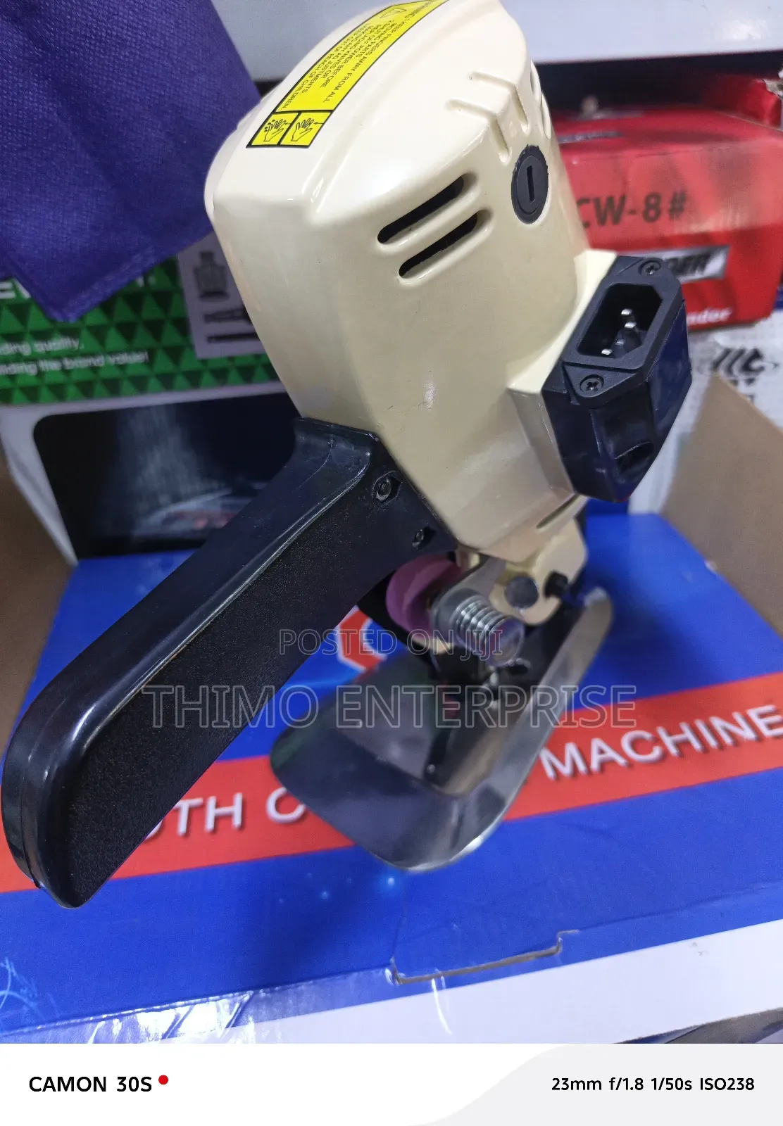Cloth Cutting Machine