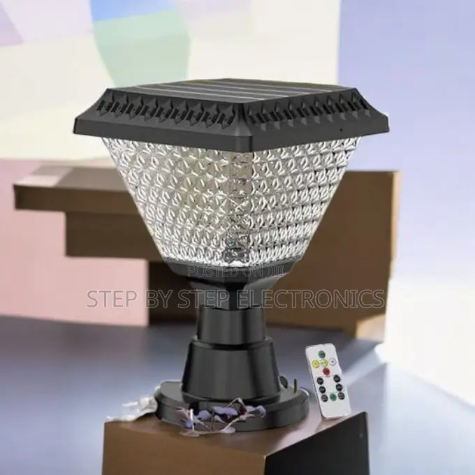 Solar Garden Gate Light Auto on/Off Dusk to Dawn Energy Efficient RGB