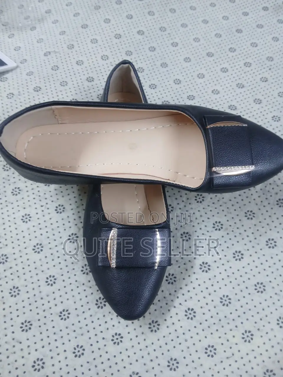 Ladies Flat Bottomed Single Shoe