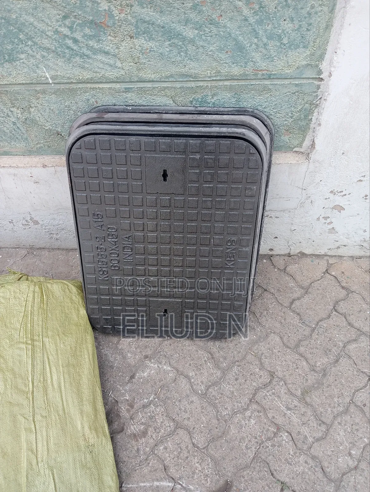 Heavy Load Cast Iron Manhole 700mm×450mm