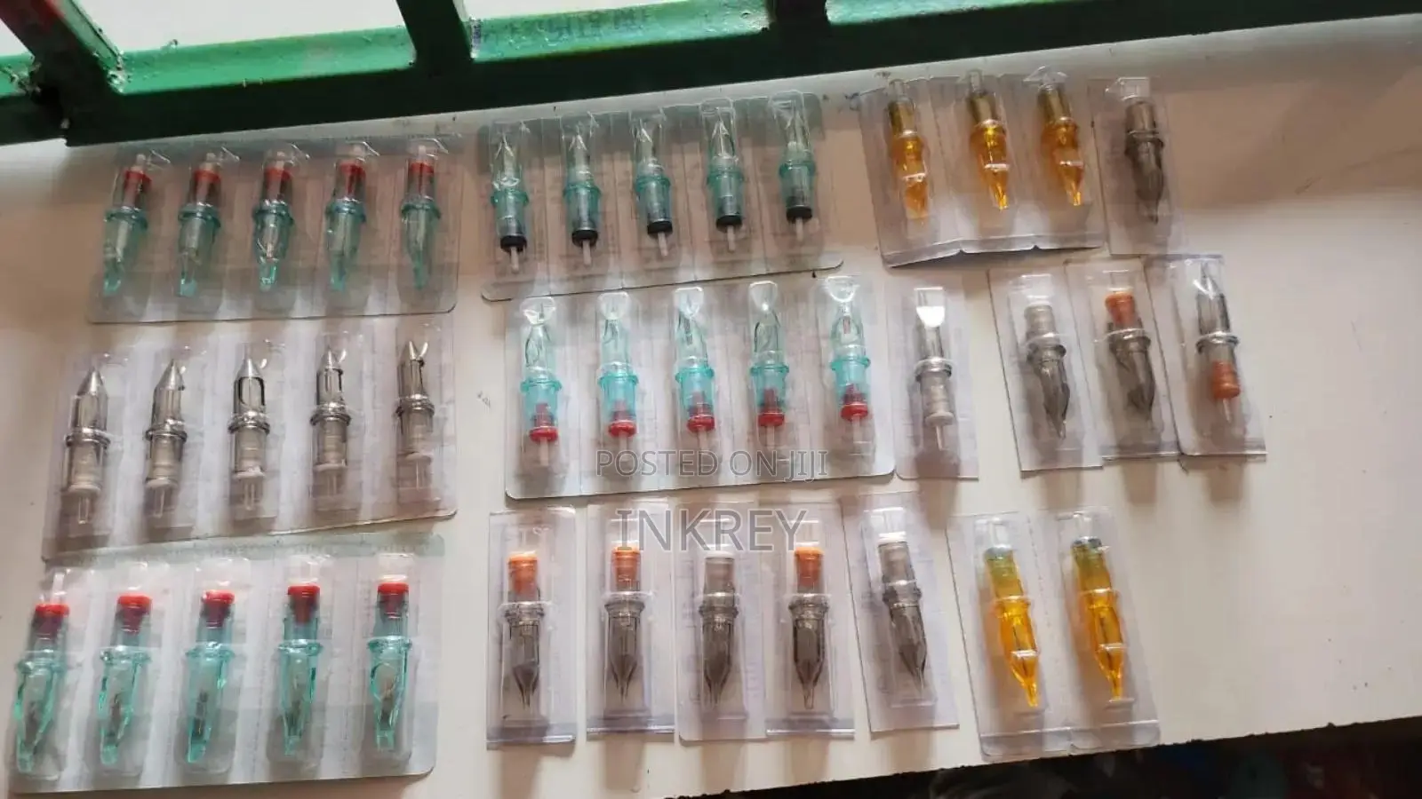 Tattoo Power Supply And Tattoo Cartridge Needles