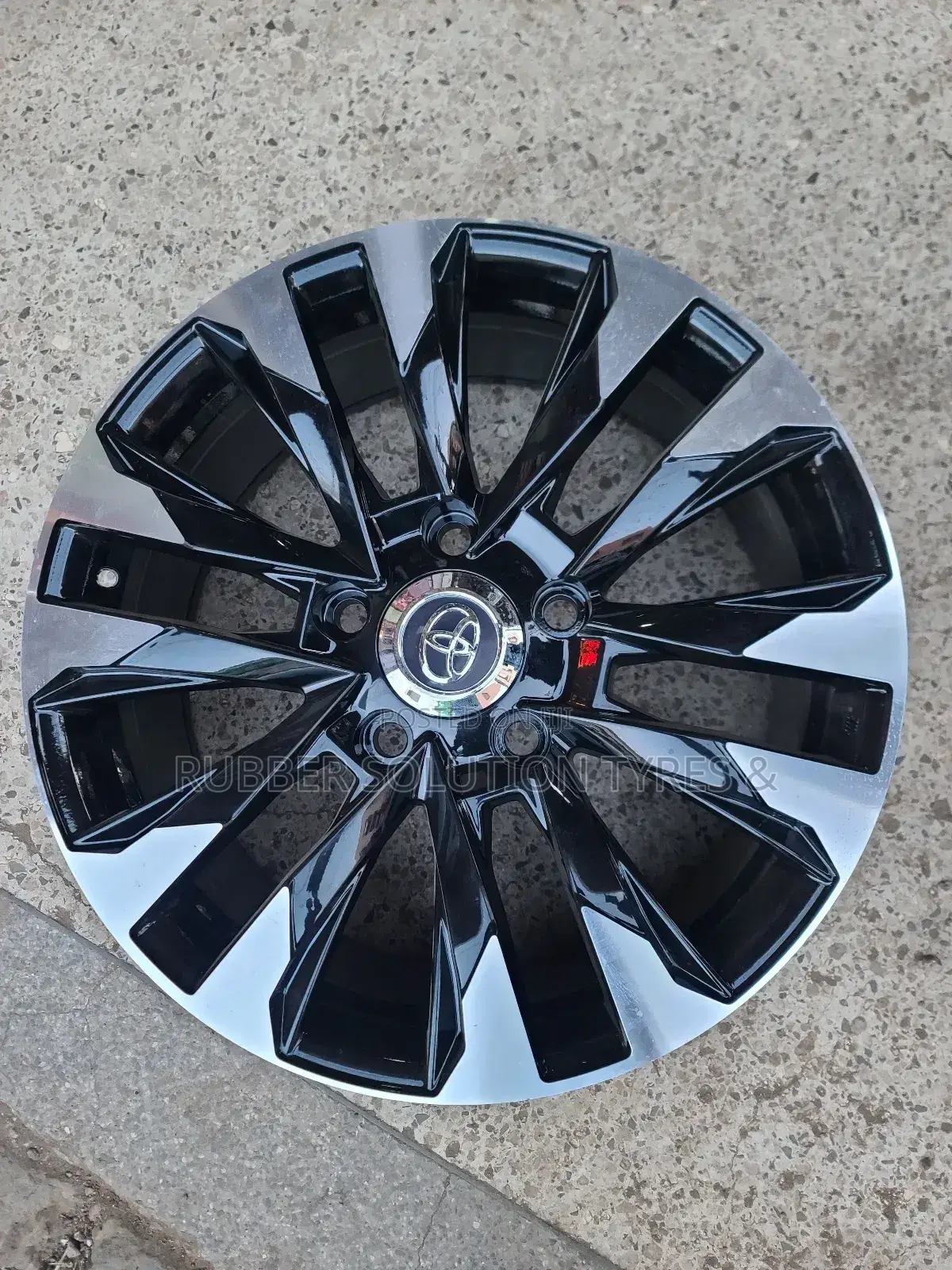 Rims Size 20 Inches for Toyota Prado, V8, Hilux Vigo ,Fortuner