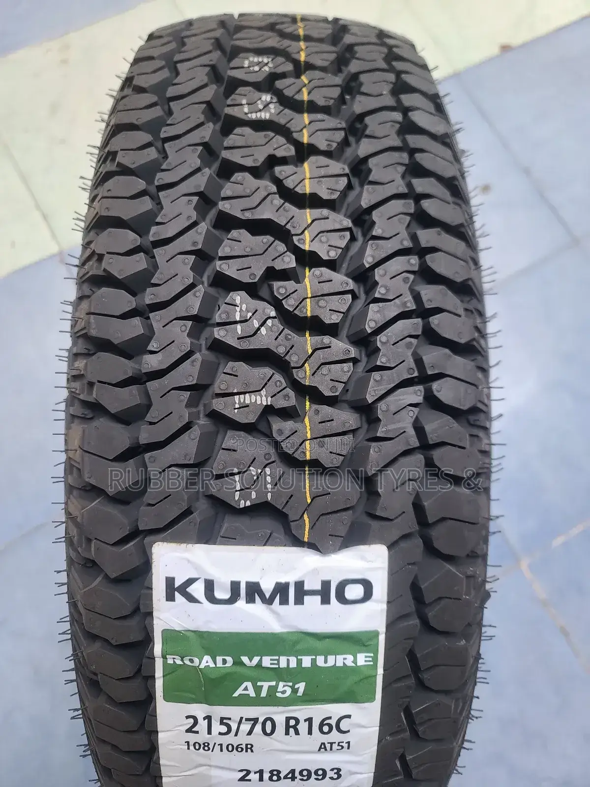 215/70r16 C Kumho Tires [A/T51 Road Venture ]