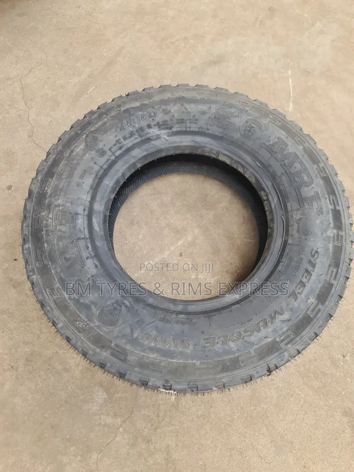 9.5 R17.5 MRF Tyres (India) Commercial.