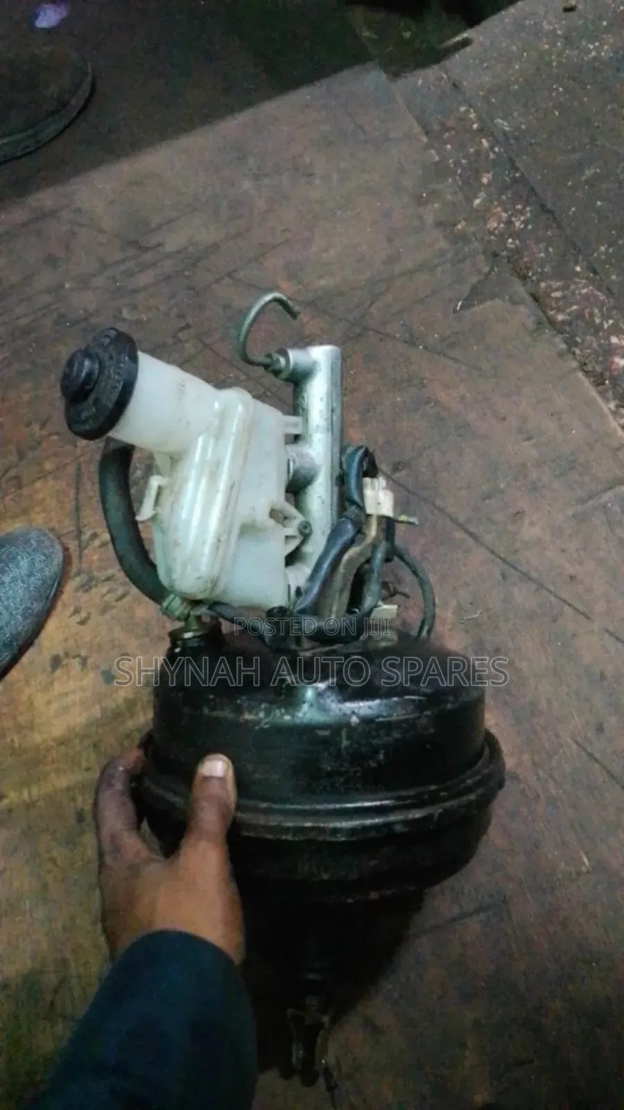 Brake Booster and Brake Master Cylinder Toyota Vista
