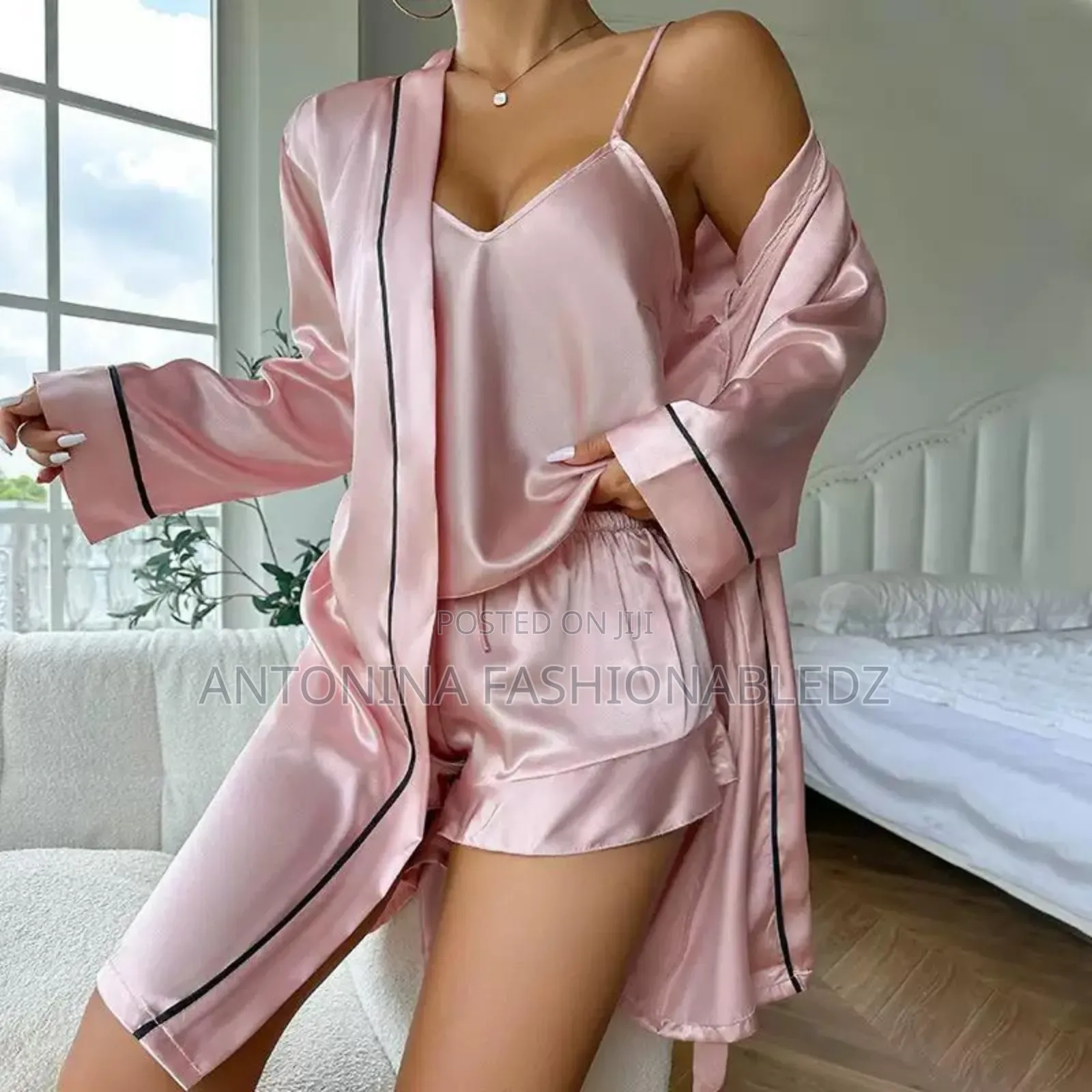 Ladies Night Gowns