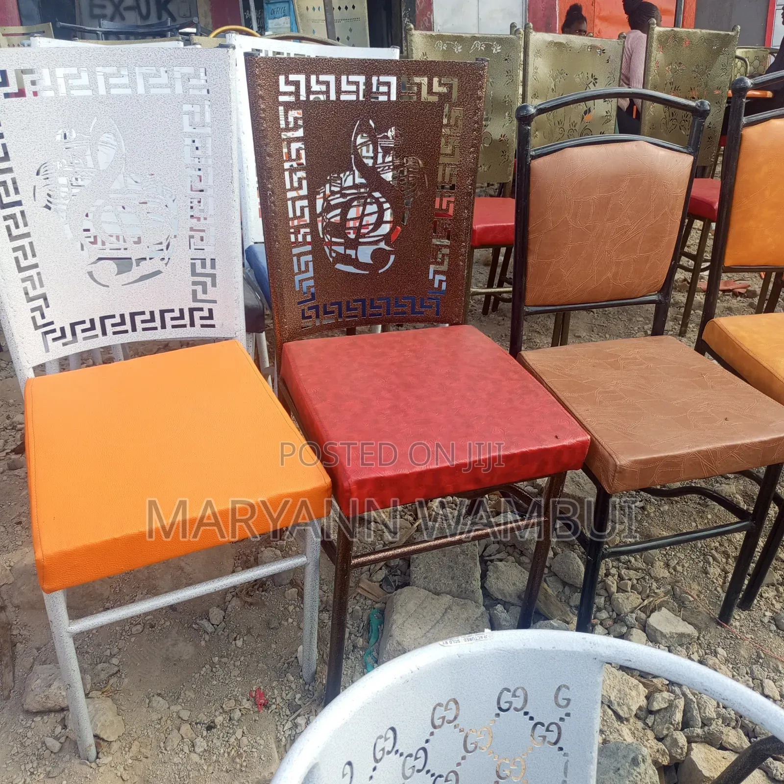 Best Club and Hotel Chairs