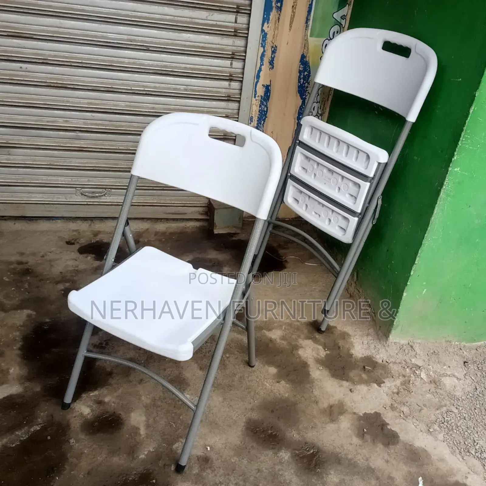 Affordable Foldable Chairs – Easy to Store Transport