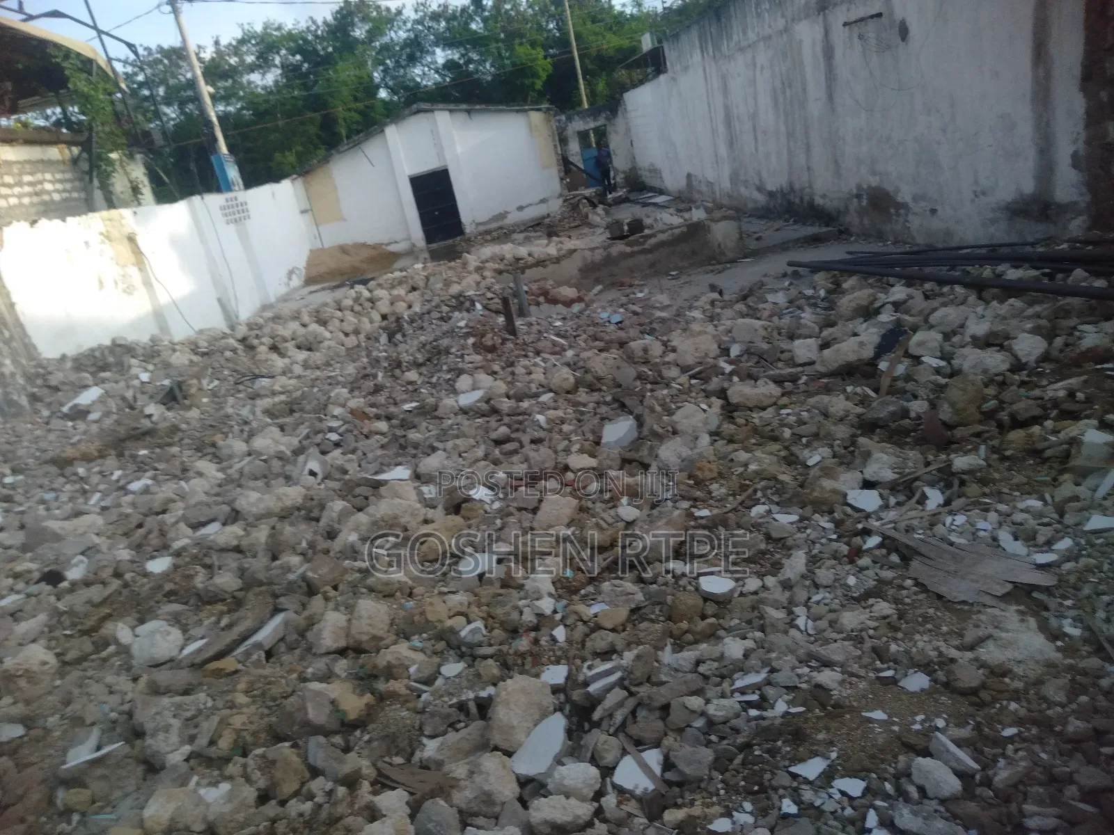 Prime 1/8 Acre Yard at to Let at Links Road Nyali Mombasa