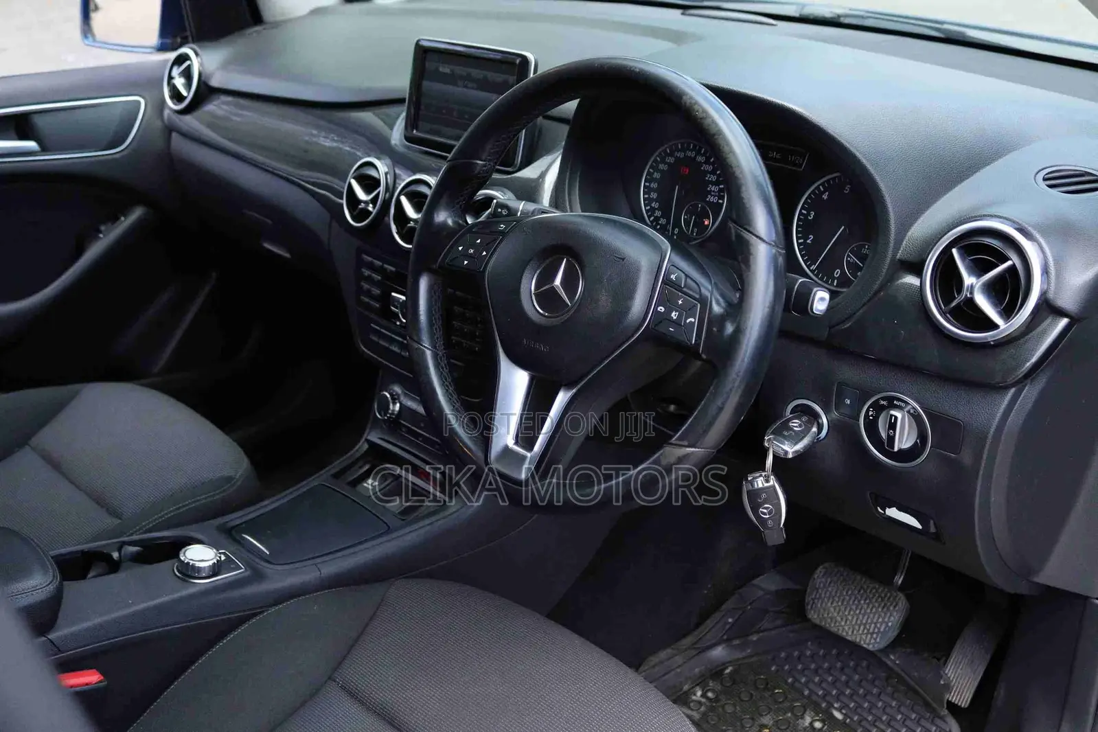 Mercedes-Benz B-Class 2012 Blue
