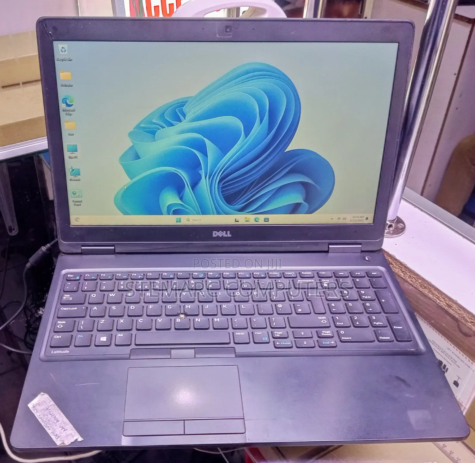 Laptop Dell Latitude 5580 4GB Intel Core I5 HDD 500GB
