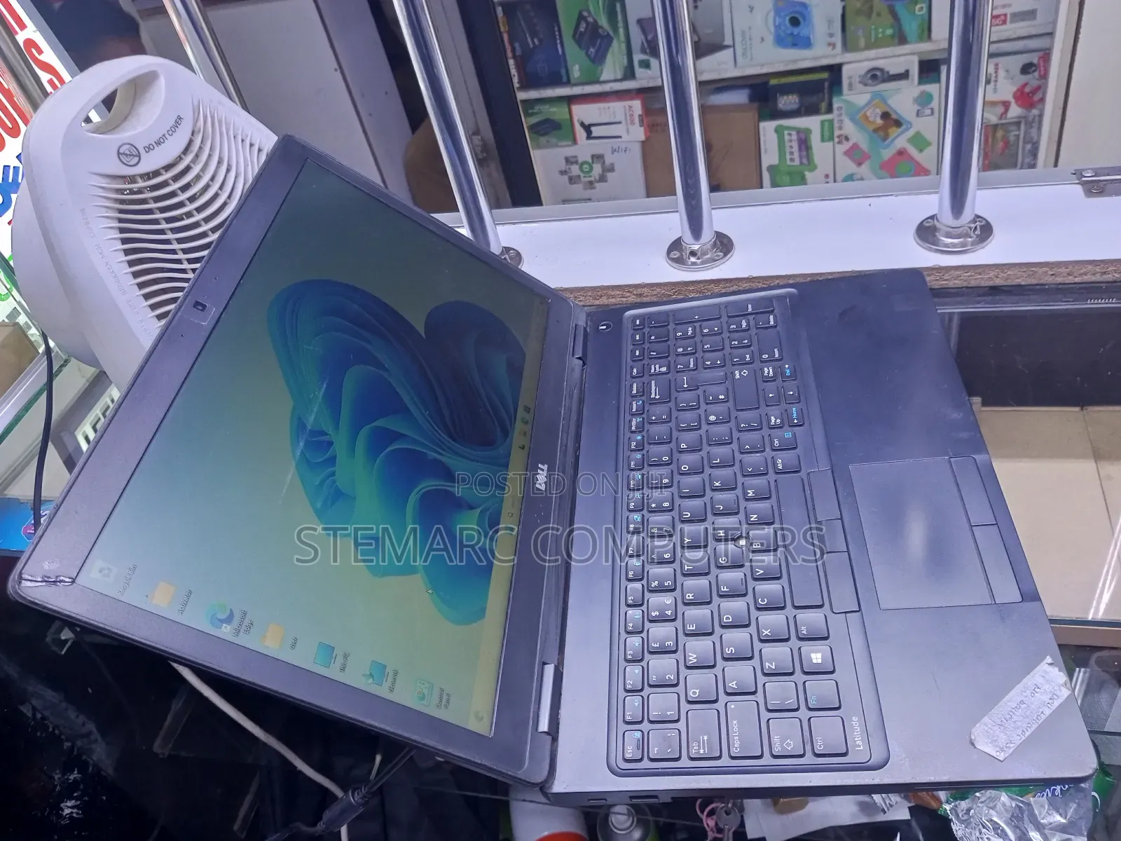 Laptop Dell Latitude 5580 4GB Intel Core I5 HDD 500GB