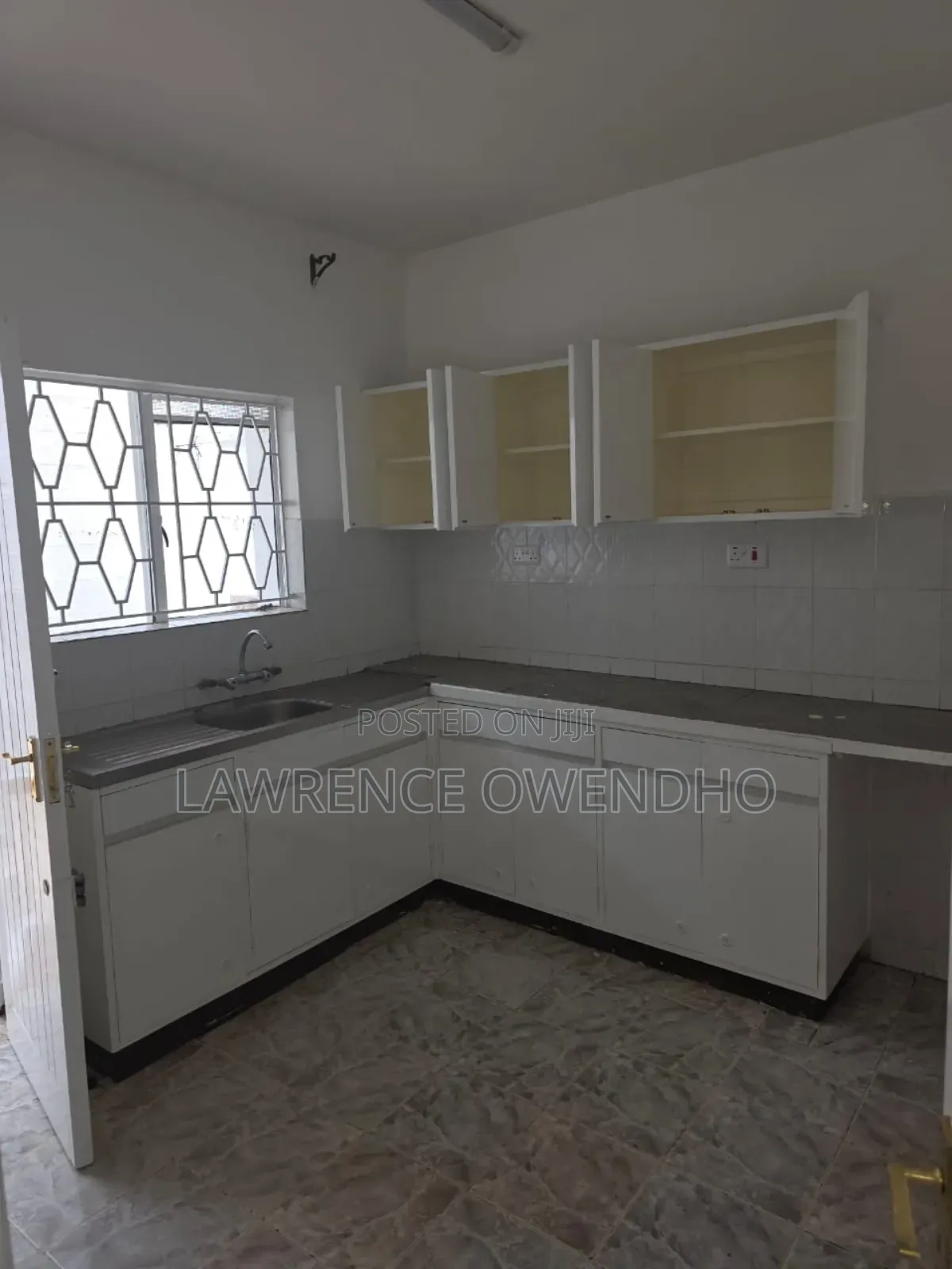 4bdrm Maisonette in Parklands/Highridge for rent