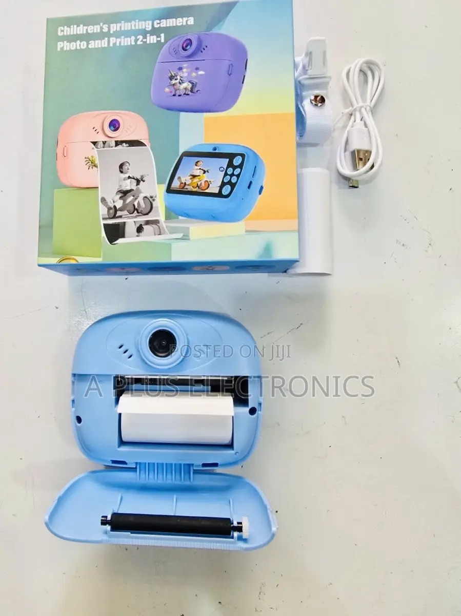 Am200 Polaroid Camera