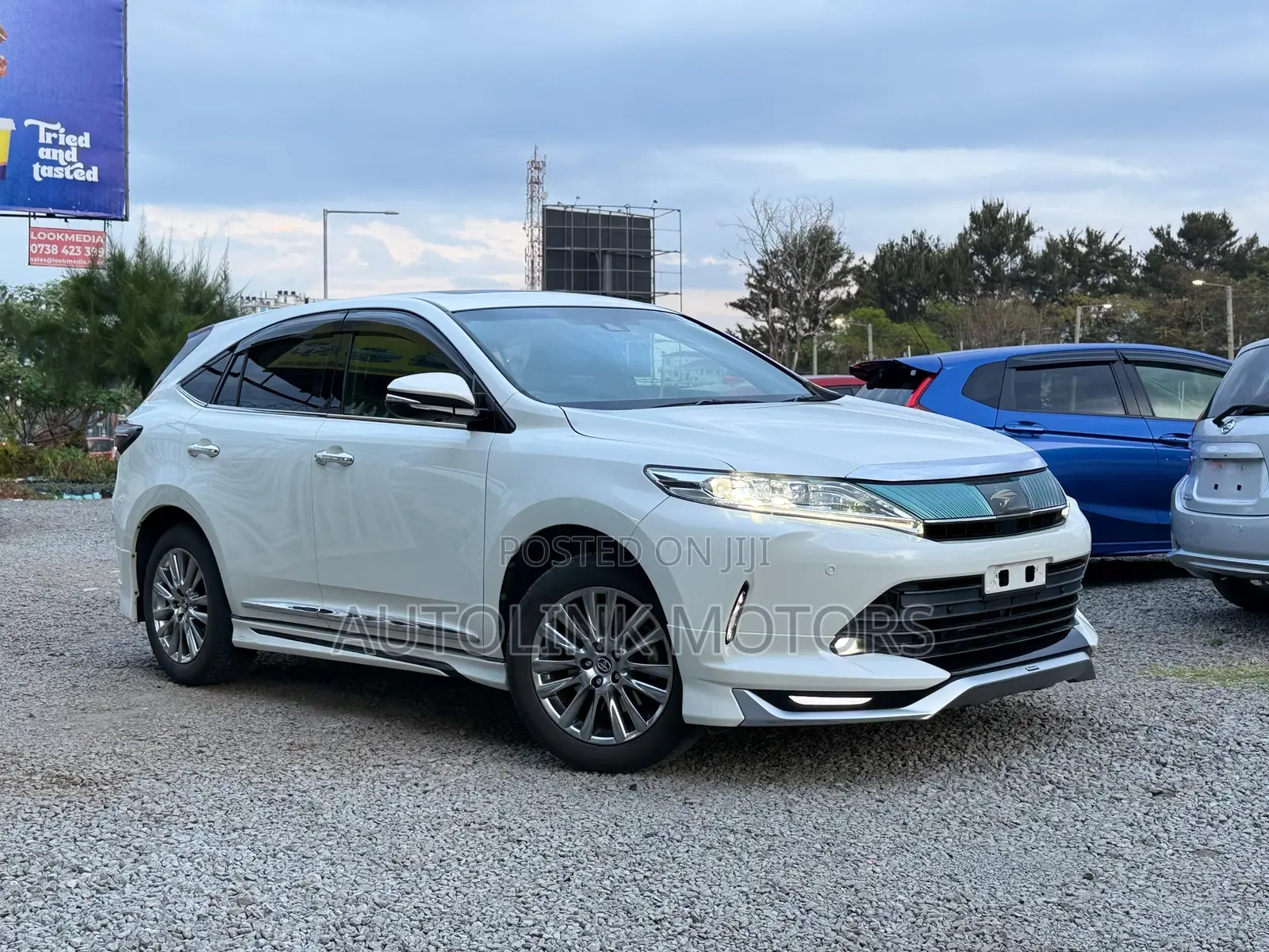 Toyota Harrier 2019 White