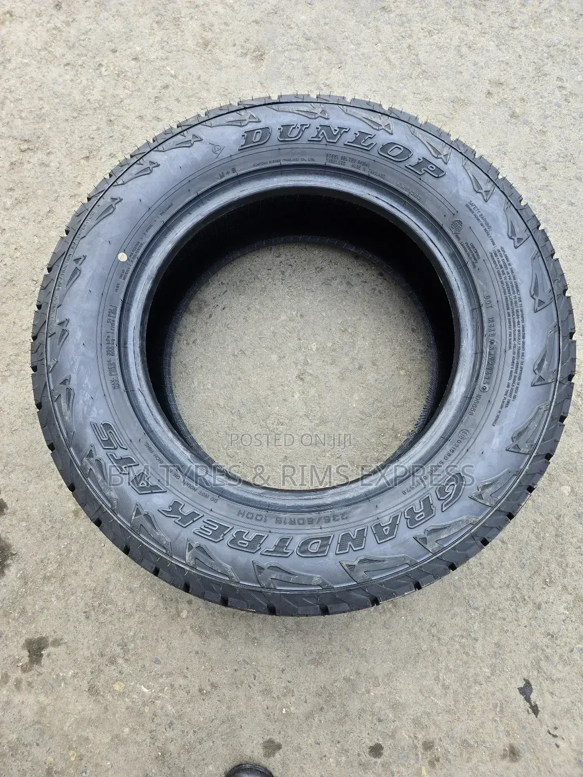 235 /60 R16 Dunlop Tyres (All Terrein)
