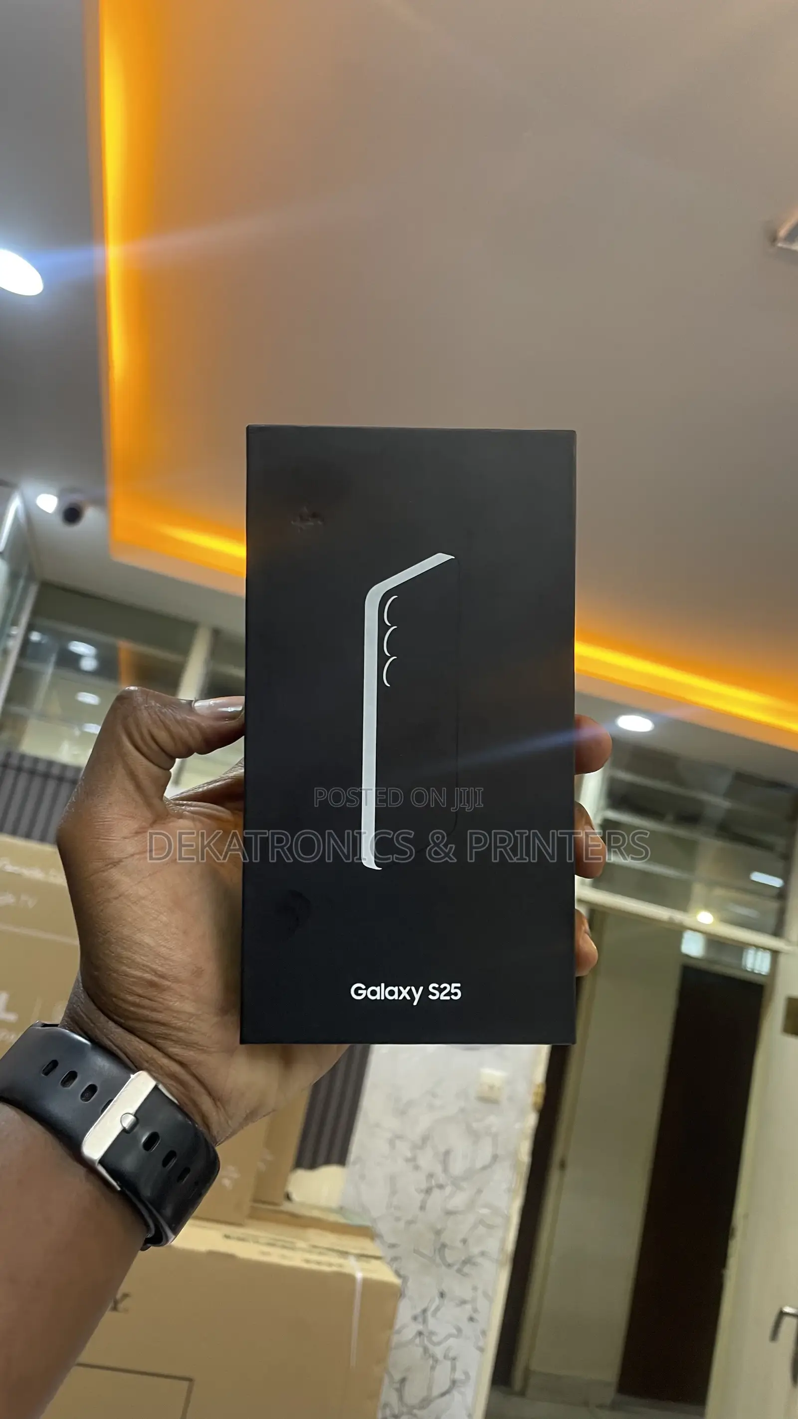 New Samsung Galaxy S25 256 GB Black