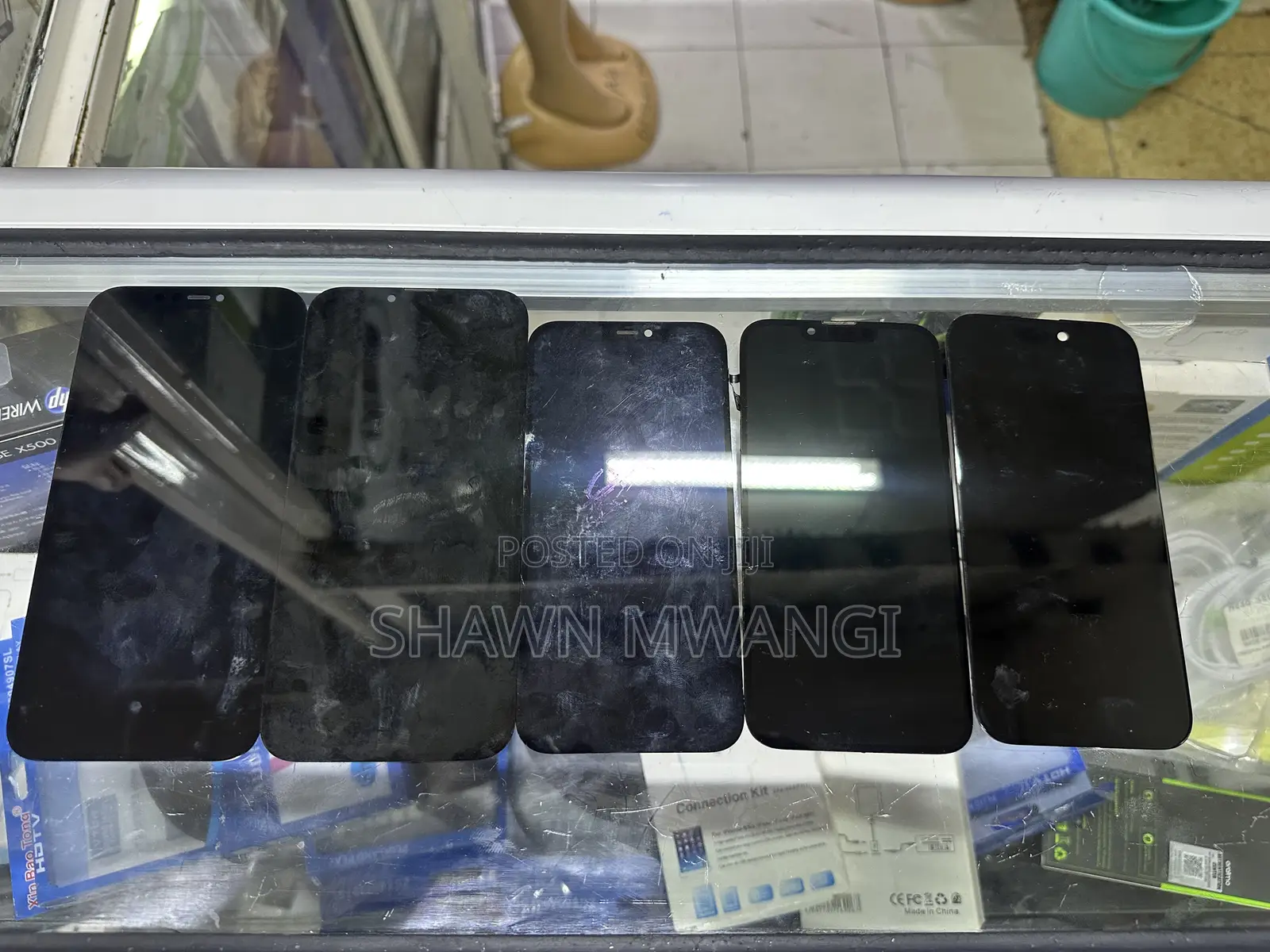 iPhone Screens