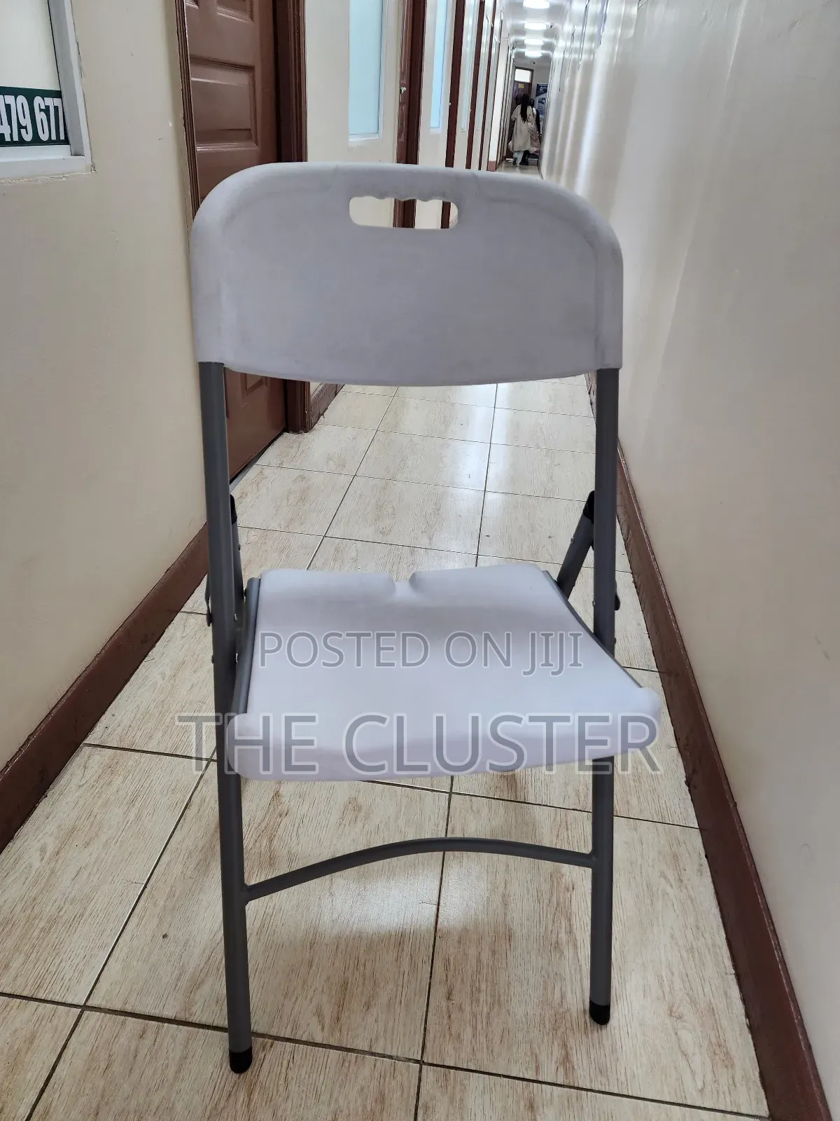 The Cluster Fordable Chairs