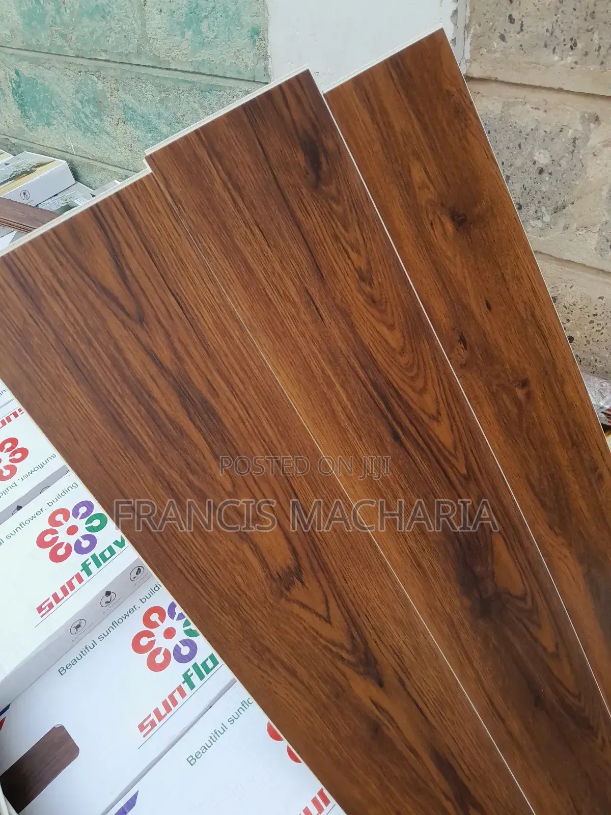 Best Look SPC Flooring Tiles