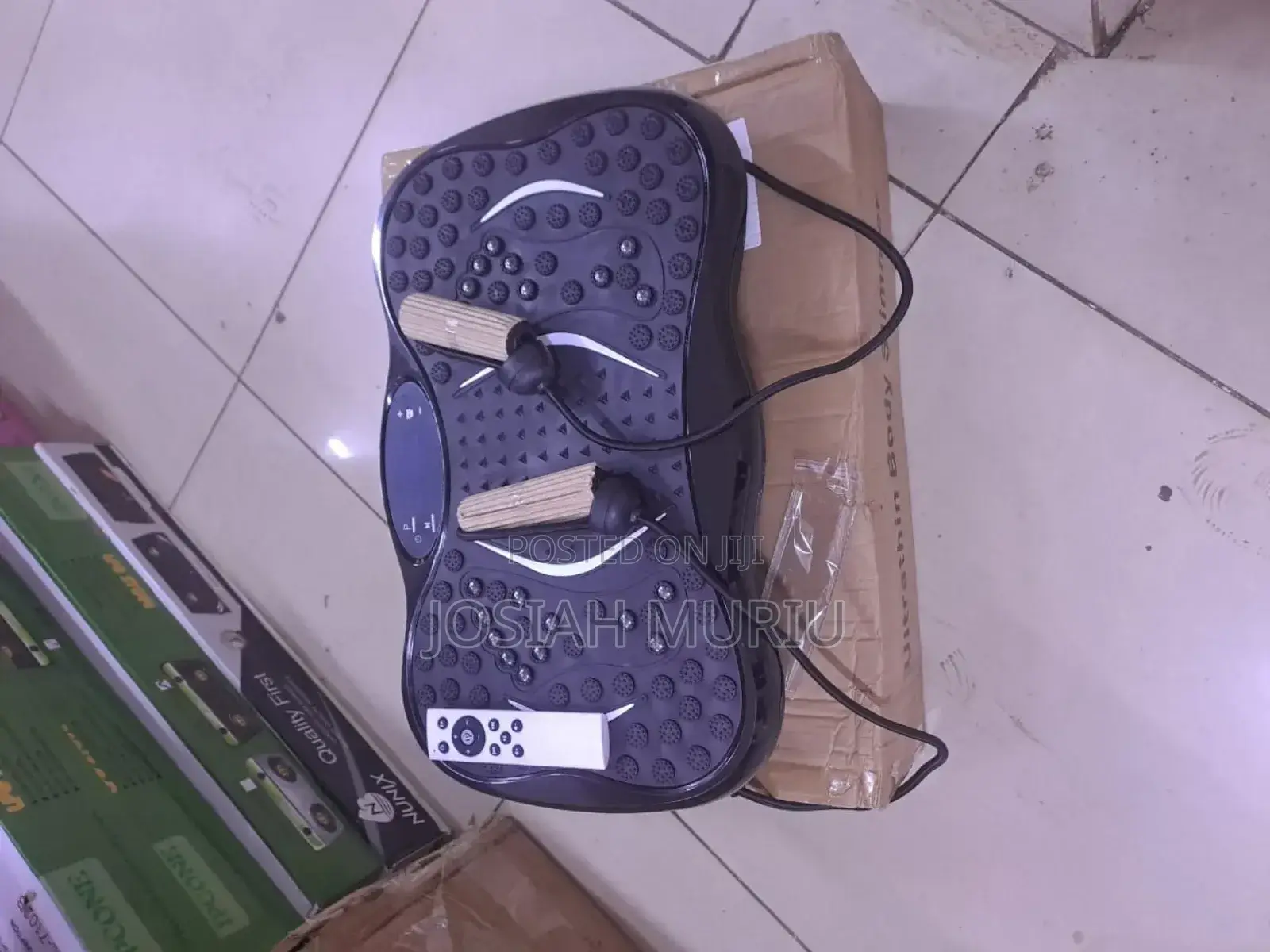 Vibrating Plate Full Body Exercise Machine
