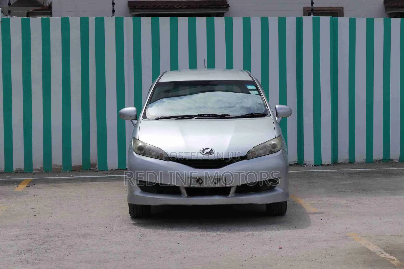 Toyota Wish 2010 Silver
