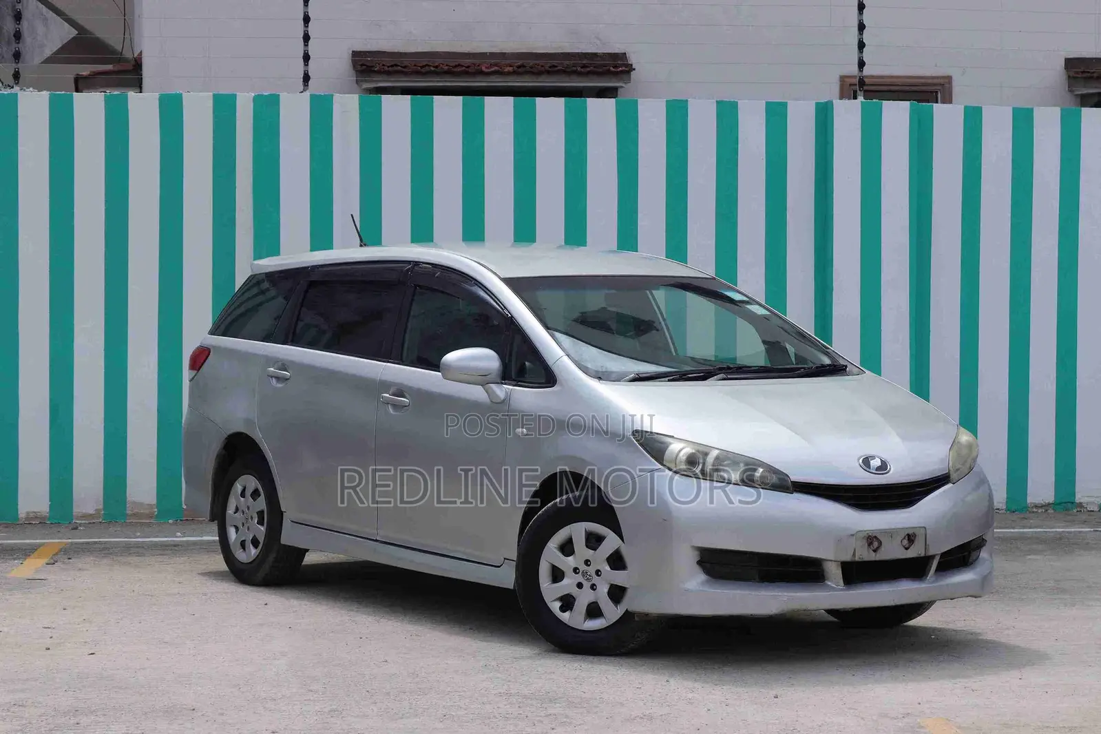 Toyota Wish 2010 Silver
