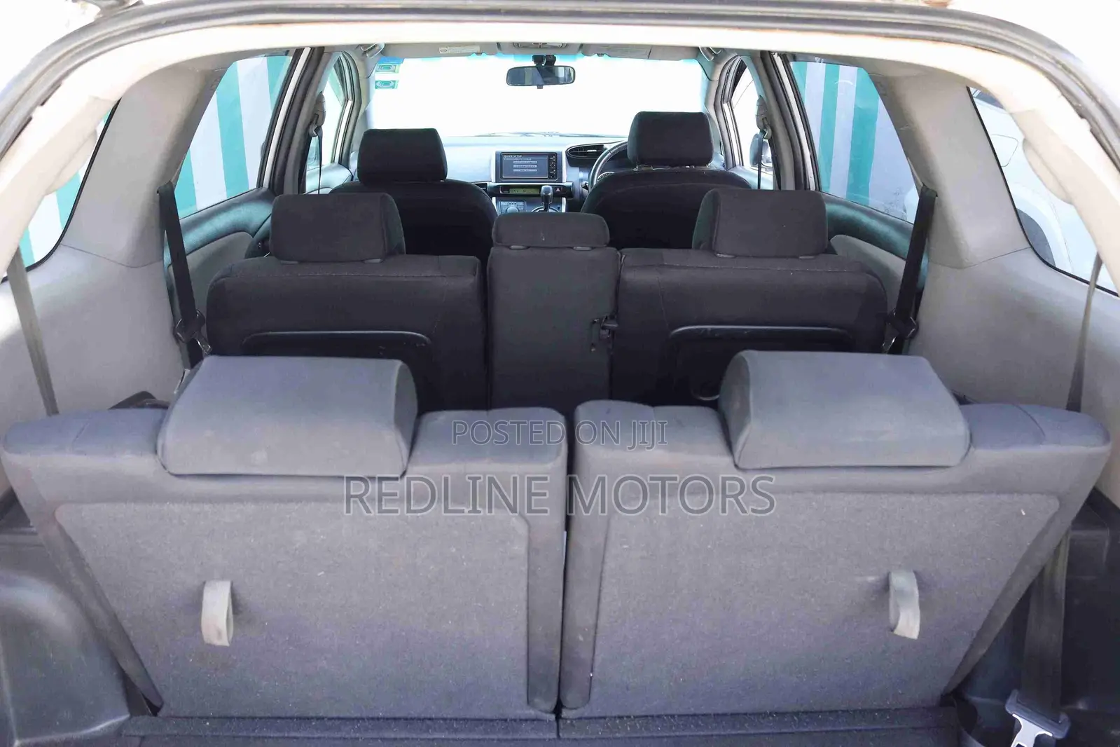 Toyota Wish 2010 Silver