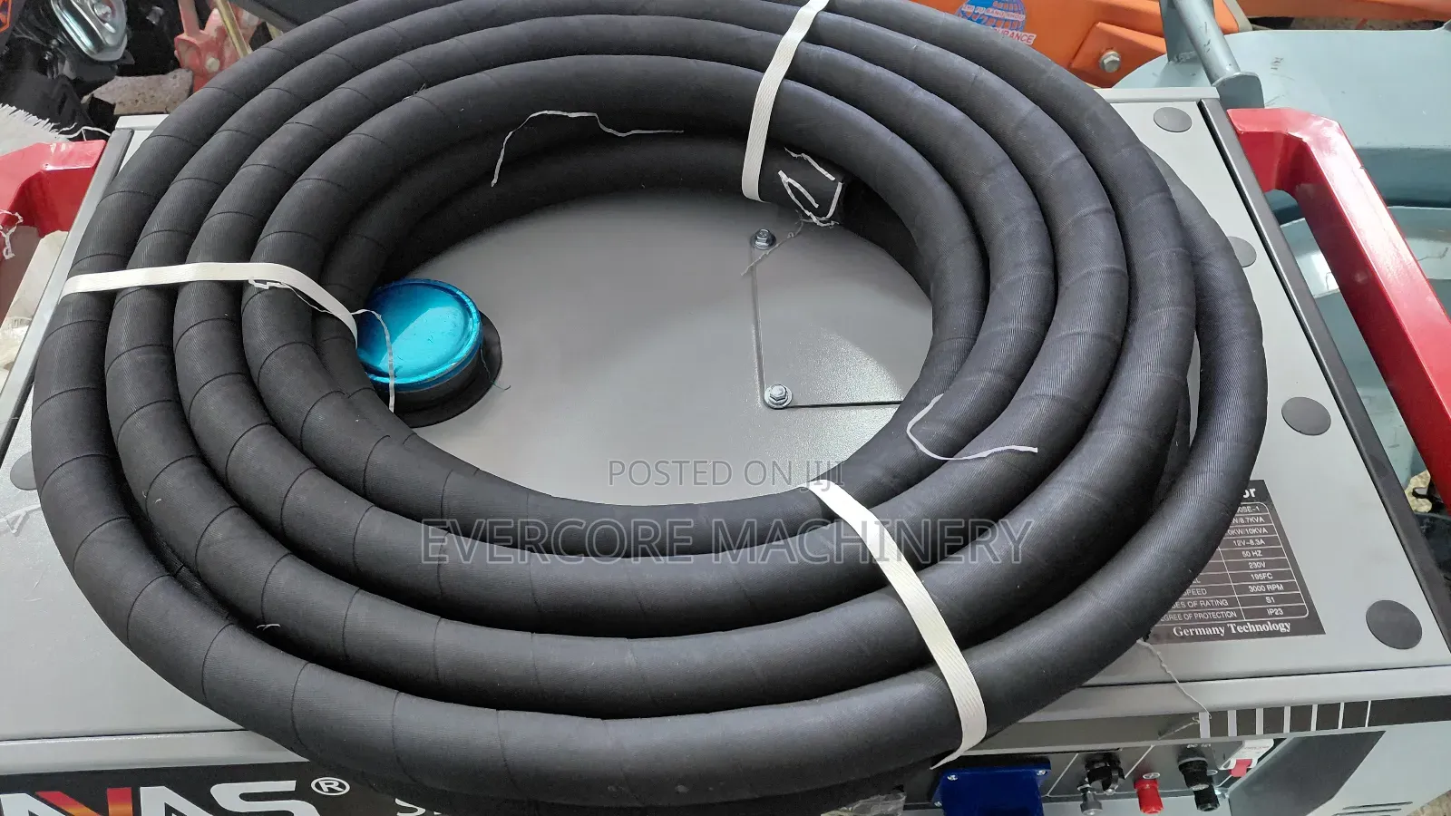 Heavy Duty One Inch Rubber Hose Pipe 18metres.