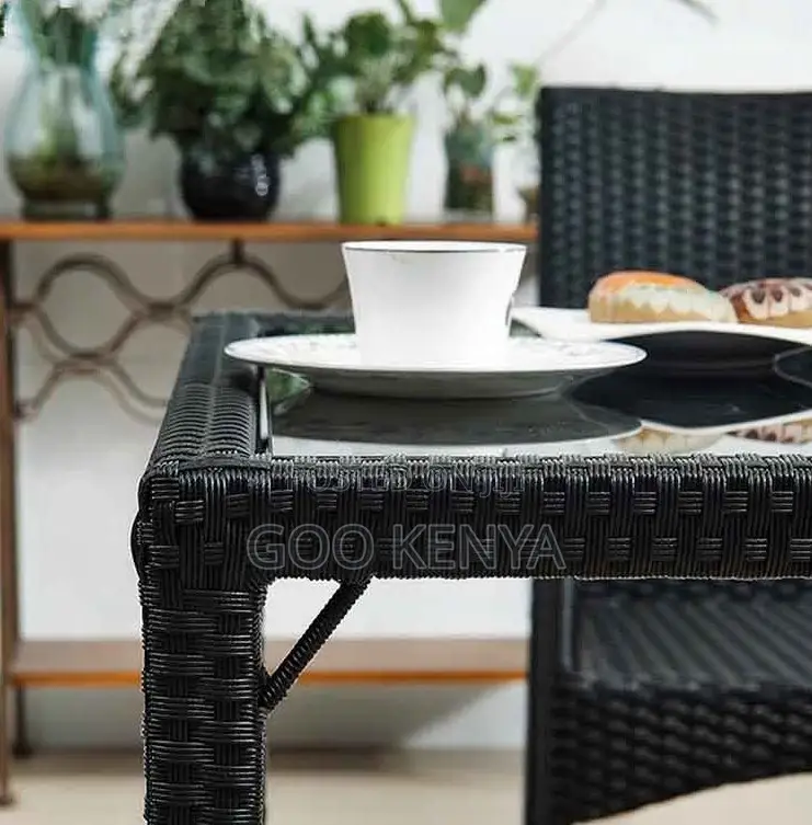 Home Dining Set; Backyard Dining Set of Four for Outdoor Entertaining