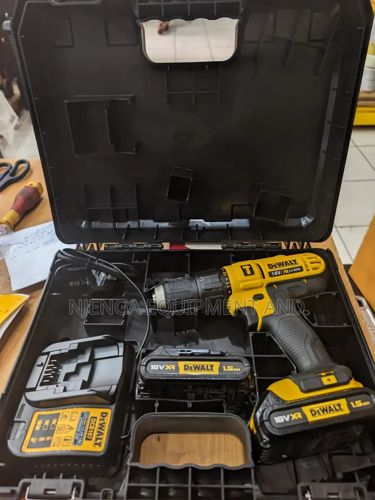 Dcd771s2-B5 18v Li-Ion Drill Driver Dewalt