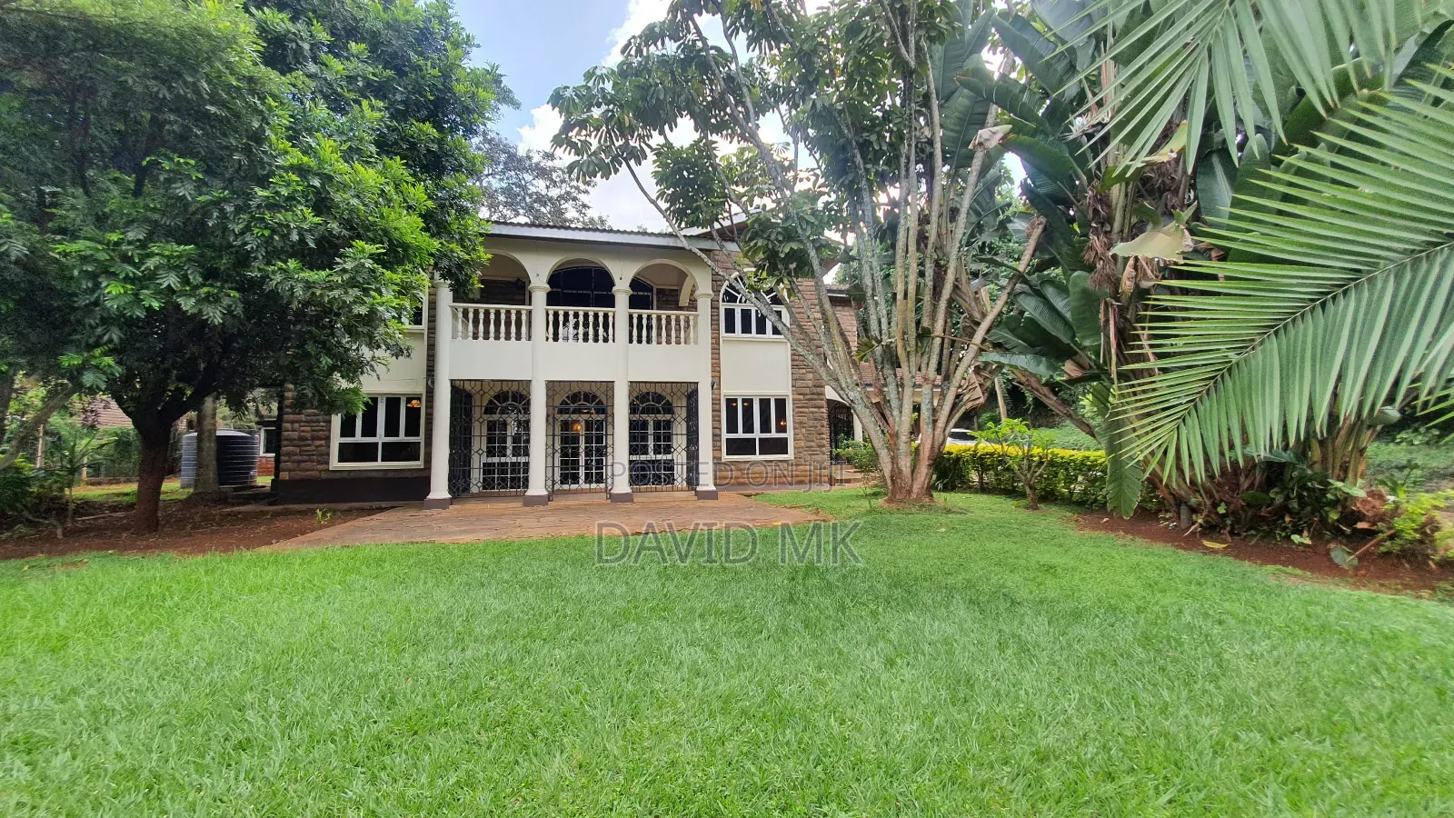 4-Bedroom With DSQ and Other 2 Room