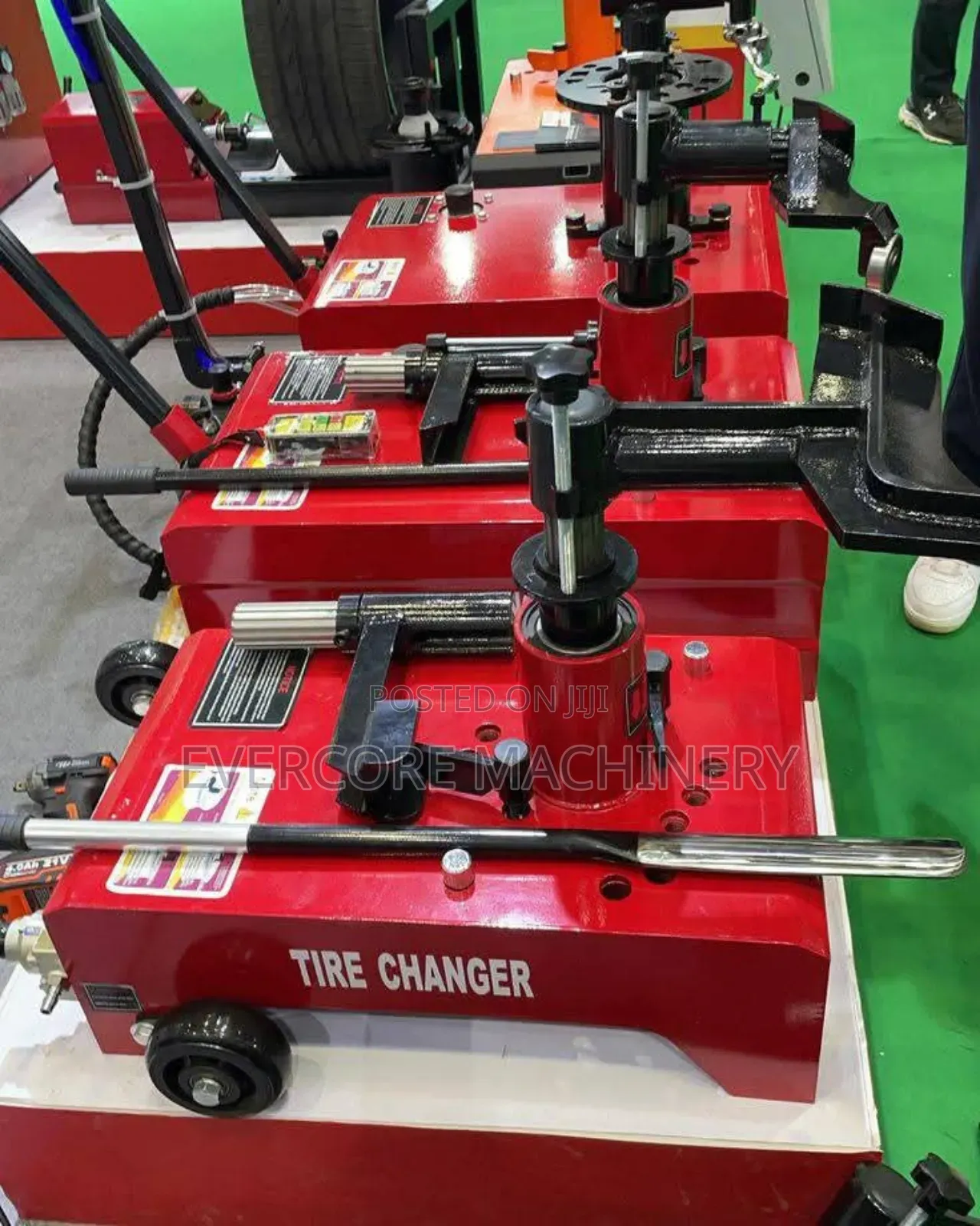 Heavu Duty Small Electric Tyre Changer Machine.