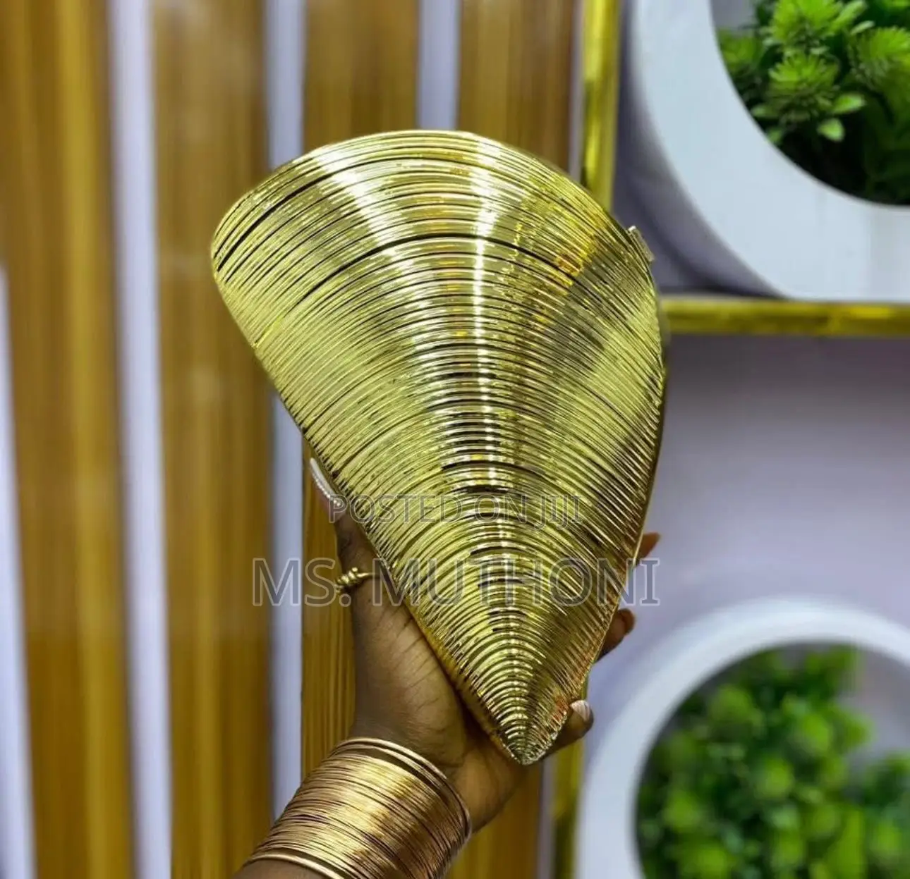 Dinner / Bridal Spiral Clutch Purse.