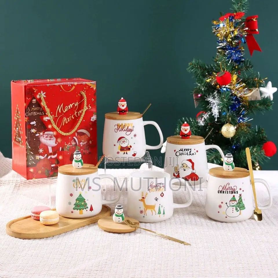 * Christmas-Themed Ceramic Mug Gift Set.