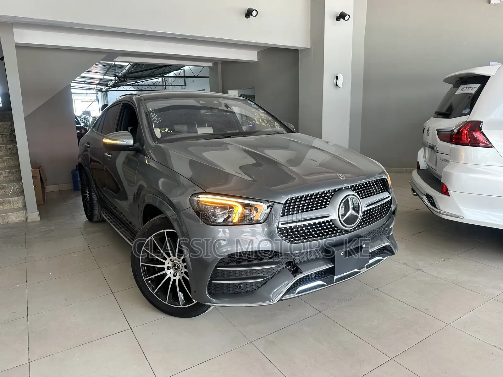 Mercedes-Benz GLE-Class GLE 400d 4MATIC 2021 Gray