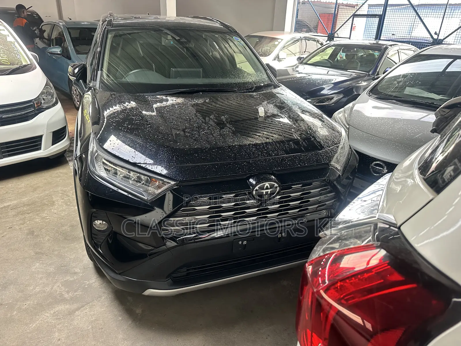 Toyota RAV4 LE AWD 2020 Black