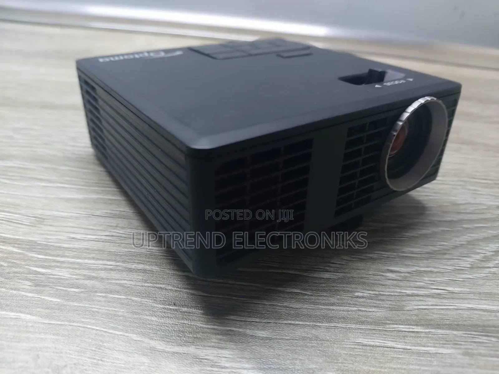 Optoma Ml750 – Ultra-Portable Powerhouse!