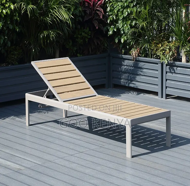 Outdoor Chair; Outdoor Recliner Perfect for Sunbathing and Relaxation