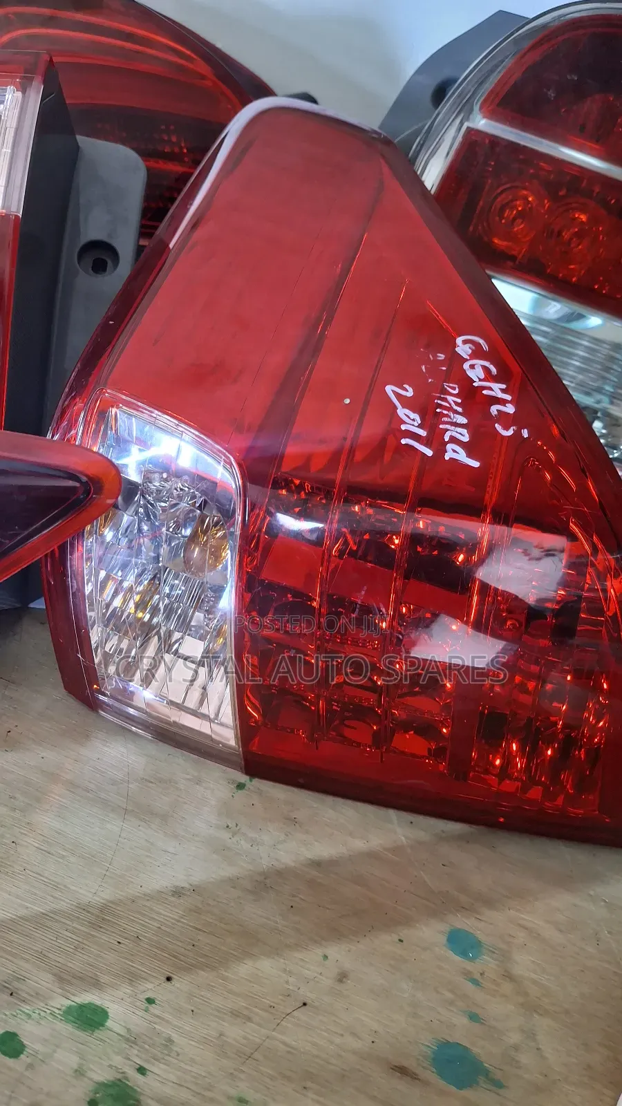 Toyota Alphard 2011 Taillight