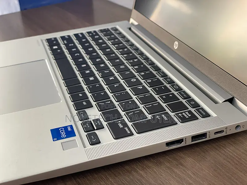 New Laptop HP ProBook 430 G8 8GB Intel Core i3 SSD 256GB