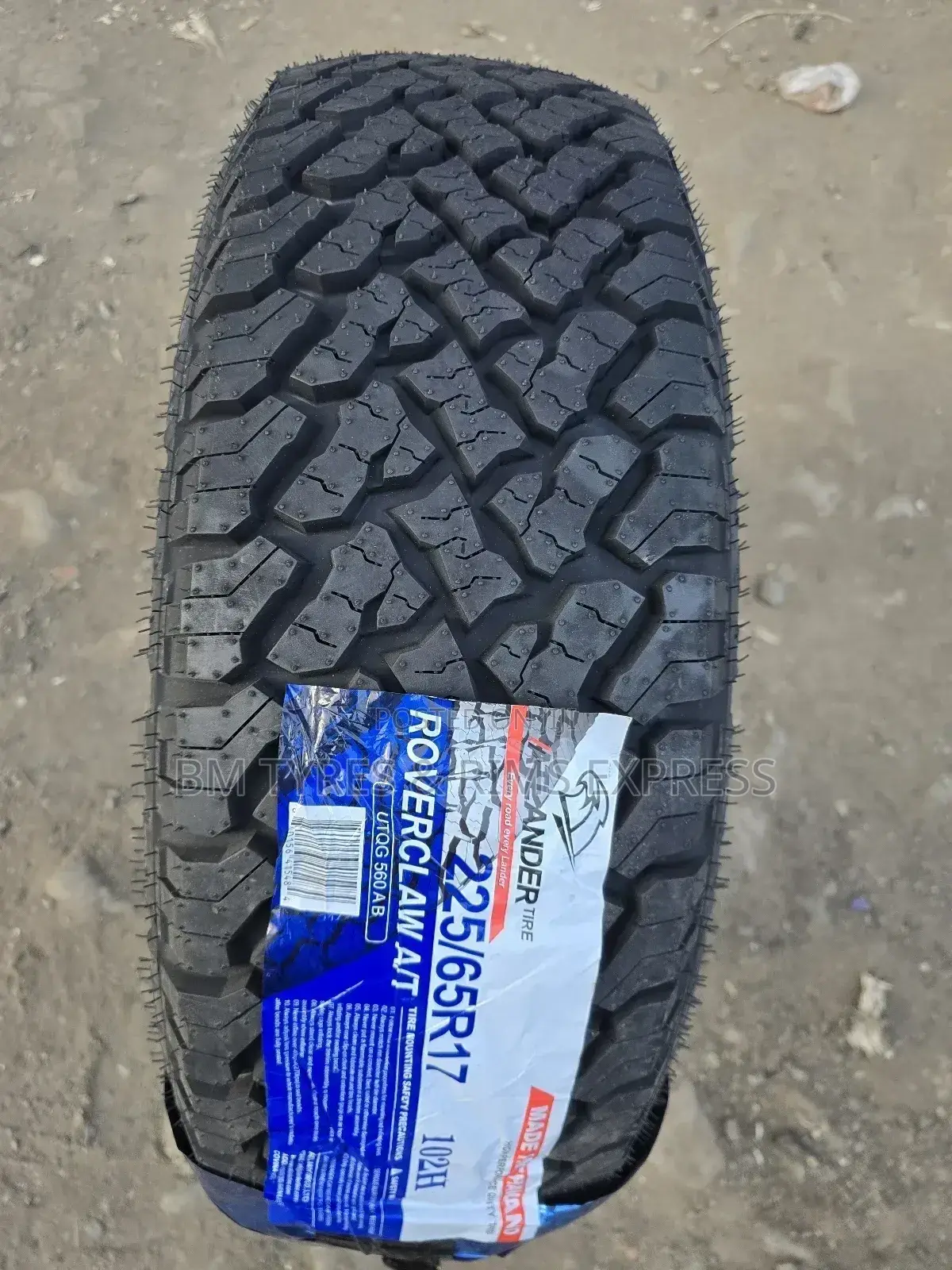 225 /65 R17 Atlander Tyres (All Terrrain) Thailand.